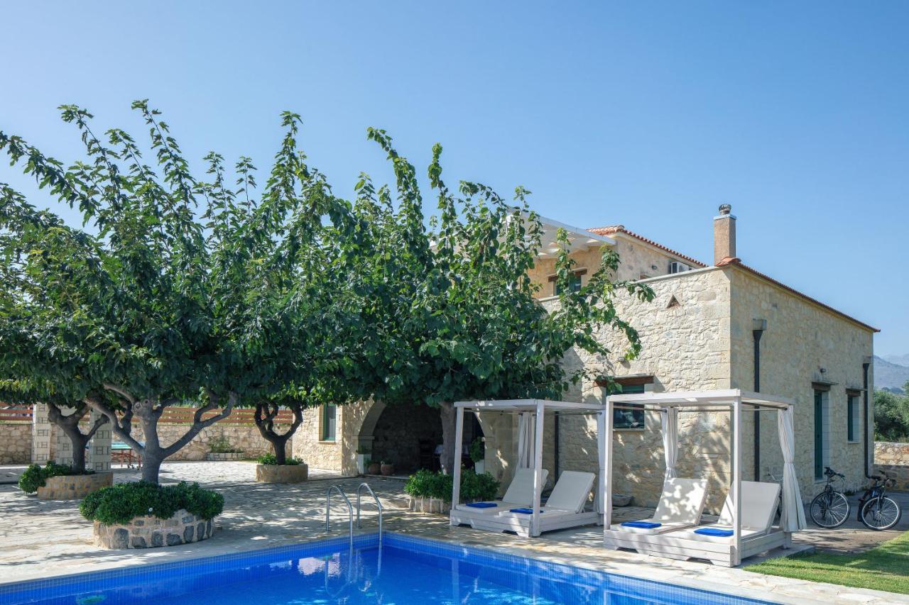 Villa Pinelopi Asprouliánoi Екстериор снимка