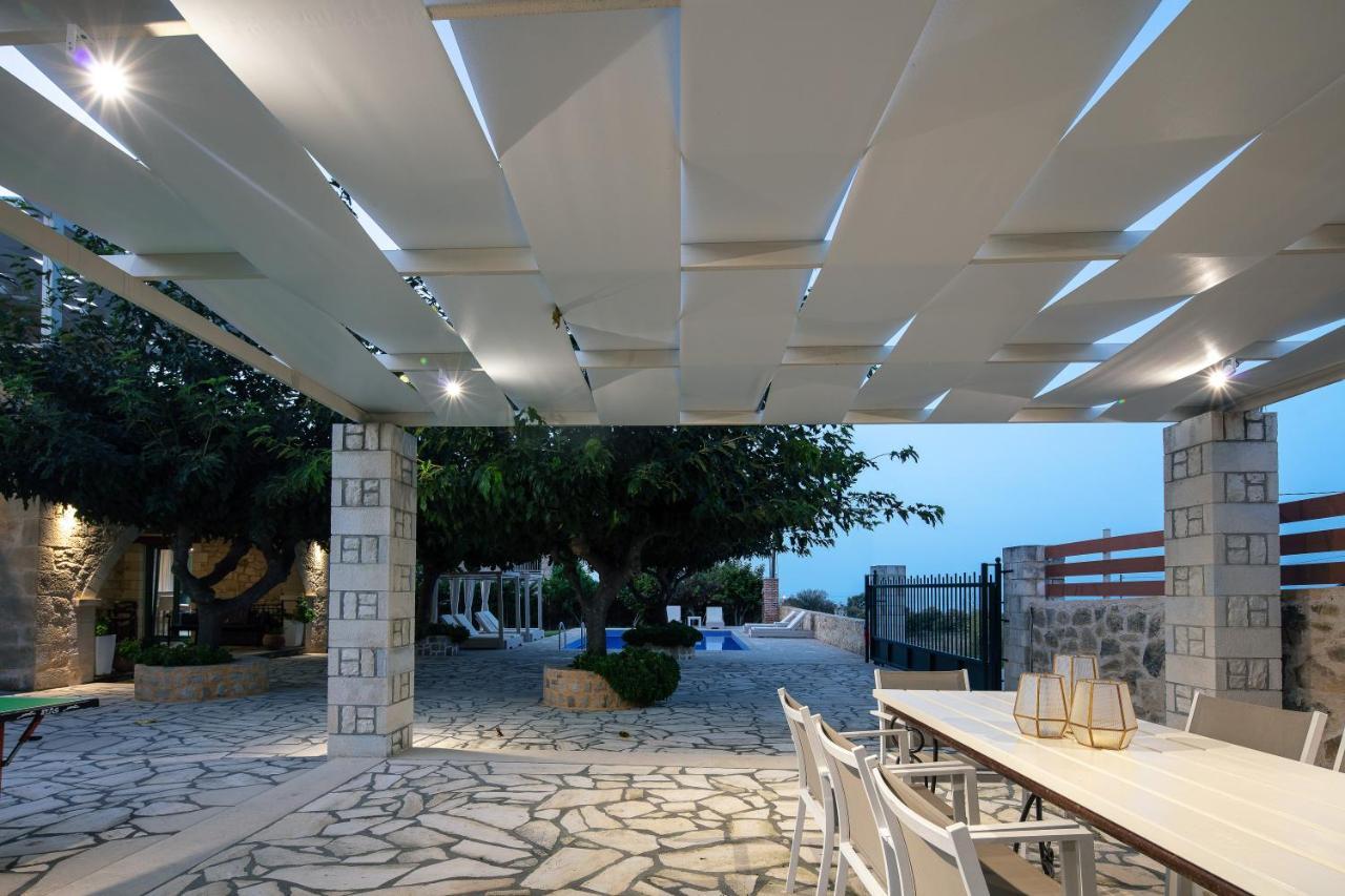 Villa Pinelopi Asprouliánoi Екстериор снимка