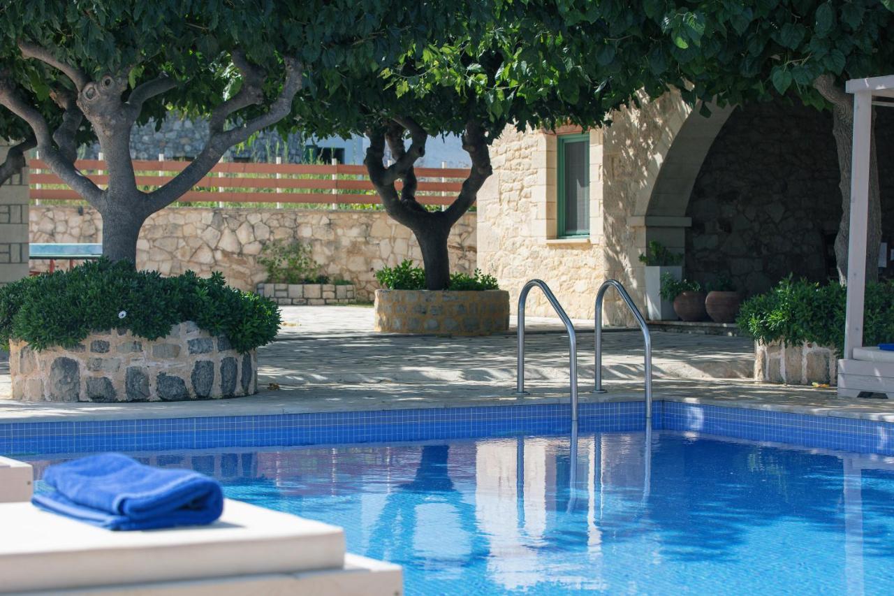 Villa Pinelopi Asprouliánoi Екстериор снимка