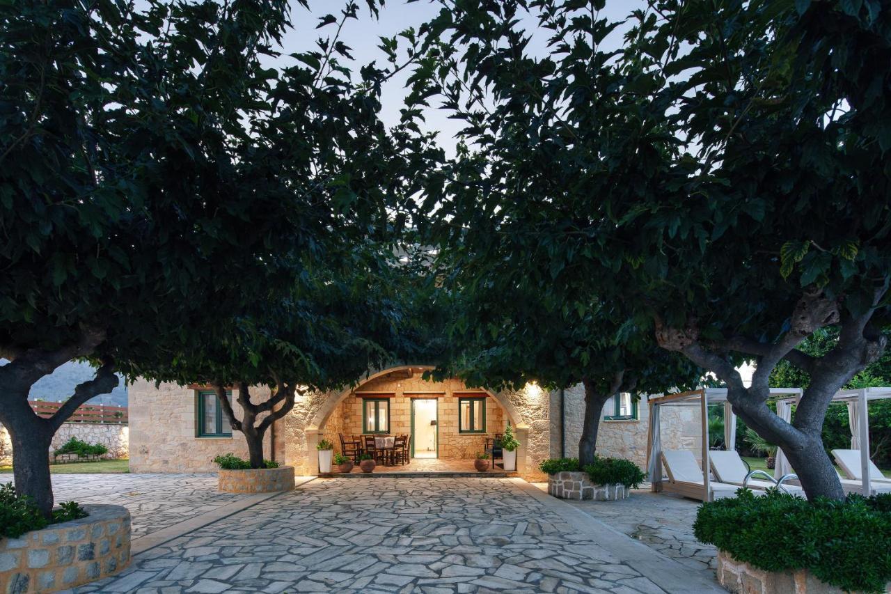 Villa Pinelopi Asprouliánoi Екстериор снимка